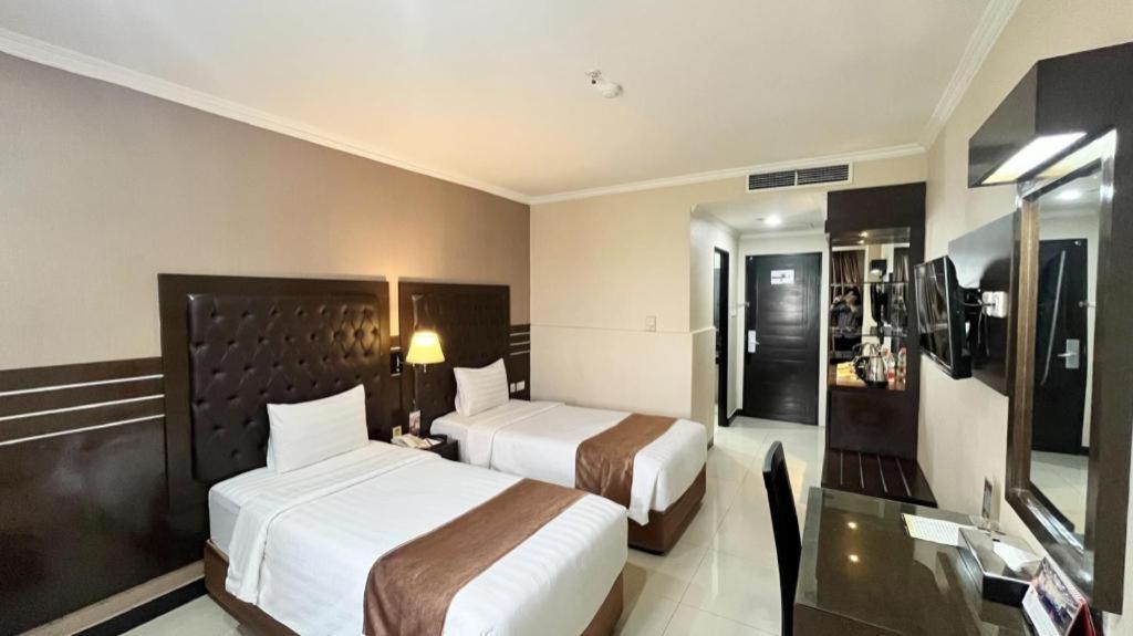 Grand Antares Hotel Медан Екстер'єр фото