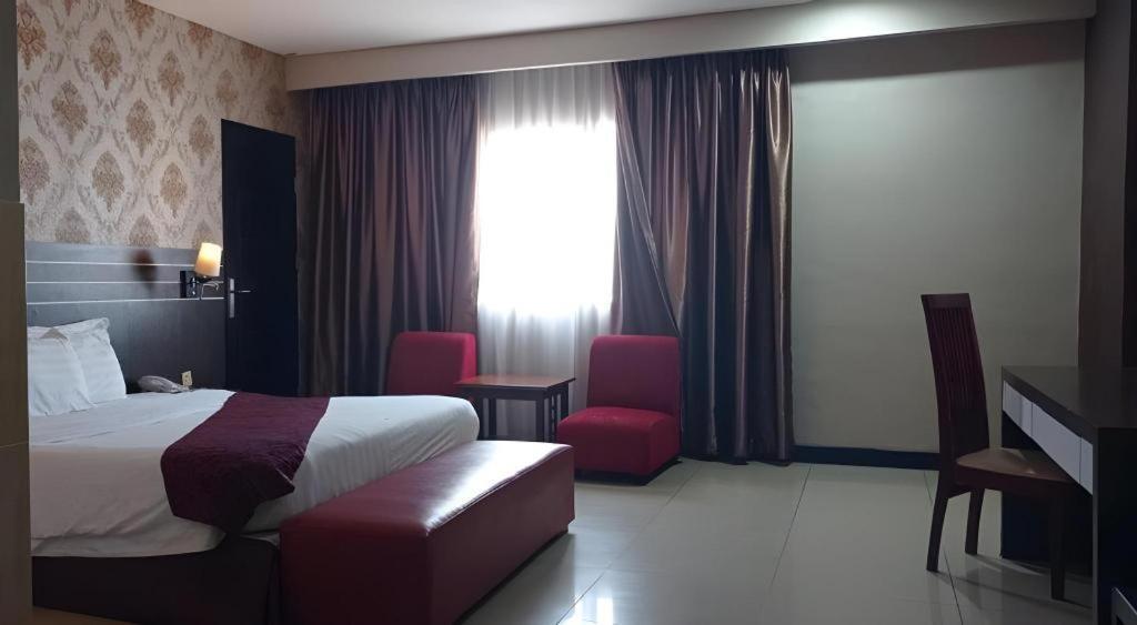 Grand Antares Hotel Медан Екстер'єр фото
