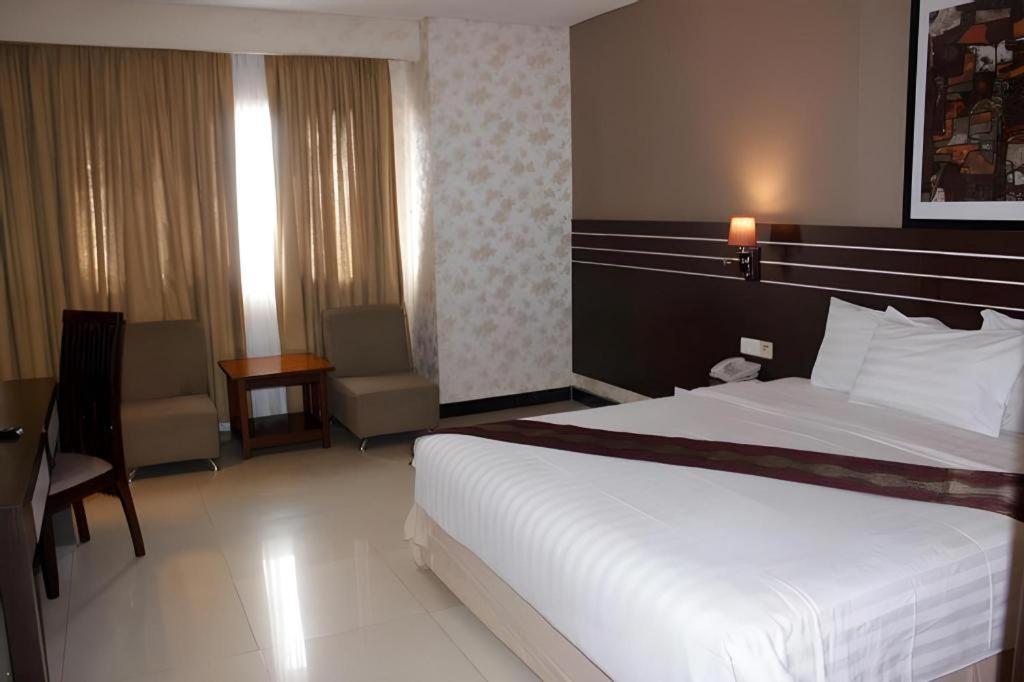 Grand Antares Hotel Медан Екстер'єр фото